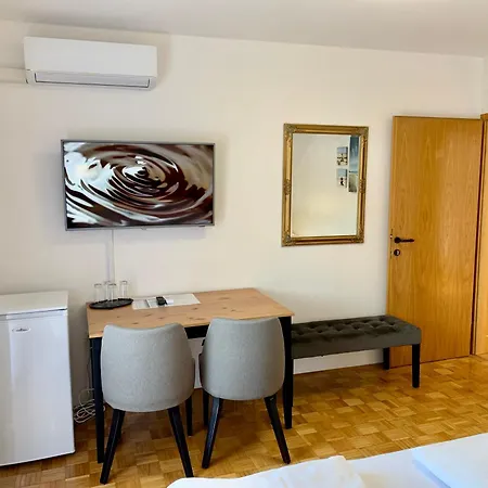 Hotel Maj
